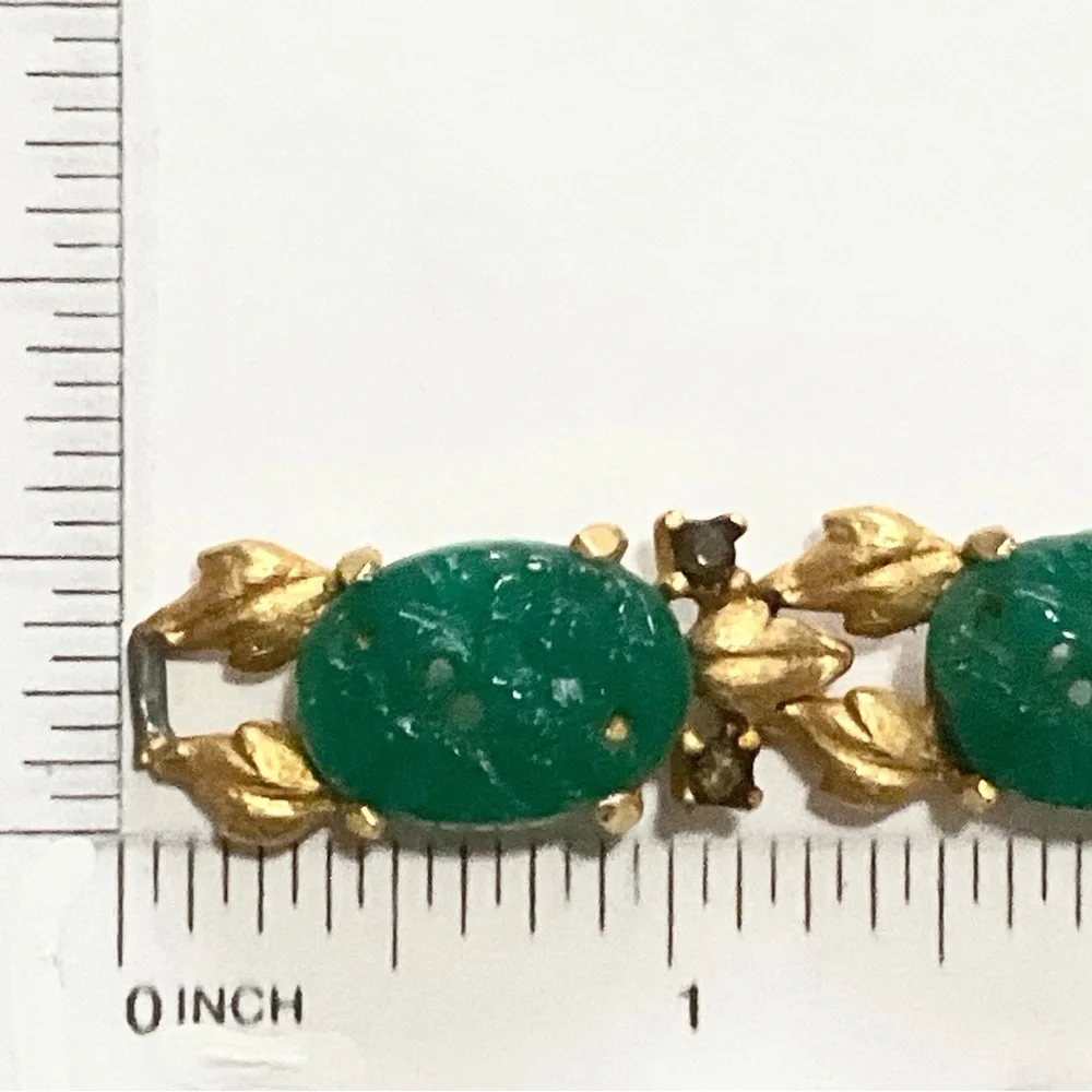 Jade for Re-use - Broken Bracelet with Jade Look Oval Stones - Picture 5 of 5